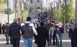 Diyarbakır’ın ‘İstiklal Caddesi’ne yoğun ilgi