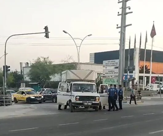 BABA, TARTIŞTIĞI OĞLU İLE ARKADAŞINI SİLAHLA YARALADI