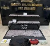 DİYARBAKIR'DA UYUŞTURUCU OPERASYONU: 34 BİN ADET HAP, 2 KİLO KOKAİN ELE GEÇİRİLDİ