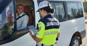 DİYARBAKIR'DA JANDARMADAN 17 İLÇEDE EŞ ZAMANLI TRAFİK DENETİMİ
