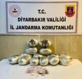 DİYARBAKIR'DA 92 KİLO ESRAR VE 11 KİLO SKUNK ELE GEÇİRİLDİ UYUŞTURUCU OPERASYONLARINDA YAKALANAN 39 ŞÜPHELİ HAKKINDA İŞLEM YAPILDI