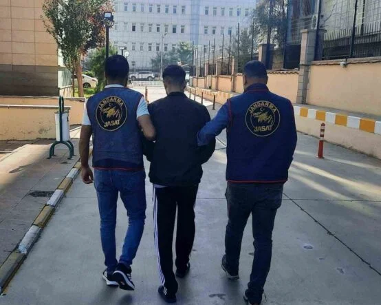 DİYARBAKIR'DA HAKLARINDA KESİNLEŞMİŞ HAPİS CEZASI BULUNAN 82 KİŞİ YAKALANDI