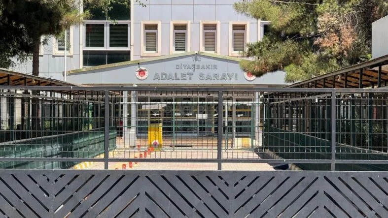 EJEGÜL OVEZOVA CİNAYETİNDE SANIK HAKİM KARŞISINDA