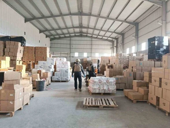 MERSİN'DE BİNLERCE ADET PATLAYICI ELE GEÇİRİLDİ: 1 TUTUKLAMA