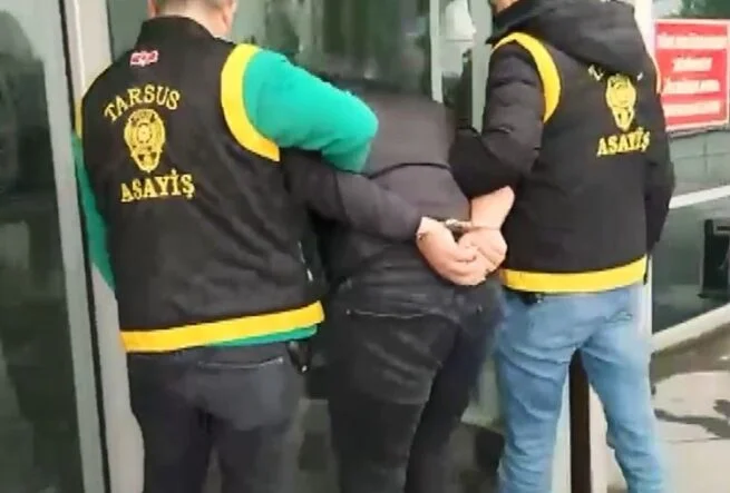 SANAL KUMAR SOYGUNA SÜRÜKLEMİŞ KUYUMCUYU SOYAN ŞÜPHELİ ADLİYEYE SEVK EDİLDİ