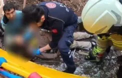 İNŞAATTA BAŞINA DEMİR SAPLANAN İŞÇİ AĞIR YARALANDI