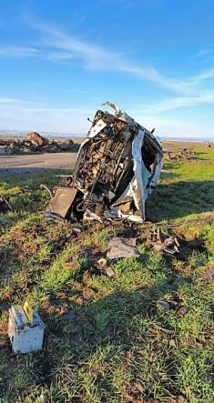 KAZA YAPAN AKRABALARININ YANINA GİDERKEN KAZA YAPTILAR: 3 YARALI