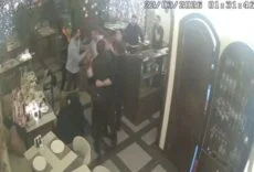 CHP'Lİ BELEDİYE BAŞKANININ KARIŞTIĞI KAVGA KAMERADA BAŞKAN TUNCER'İN ŞİKAYET ÜZERİNE POLİS MERKEZİNDE İFADE VERECEĞİ ÖĞRENİLİRKEN, OLAYLA İLGİLİ CUMHURİYET BAŞSAVCILIĞINCA DA SORUŞTURMA BAŞLATILDI