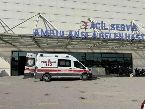 ALACAK VERECEK TARTIŞMASI KANLI BİTTİ: 1 YARALI