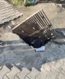 BASTIĞI GİDER MAZGALI KAYAN KIZ ÖĞRENCİ, 1 BUÇUK METRELİK ÇUKURA DÜŞTÜ