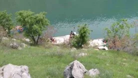 UNUTTUĞU EŞYASINI ALMAK İÇİN DÖNDÜ, BOTLA AÇILDIĞI FIRAT NEHRİ'NDE KAYBOLDU BOTTAN DÜŞEN ŞAHIS FIRAT NEHRİ'NDE KAYBOLDU