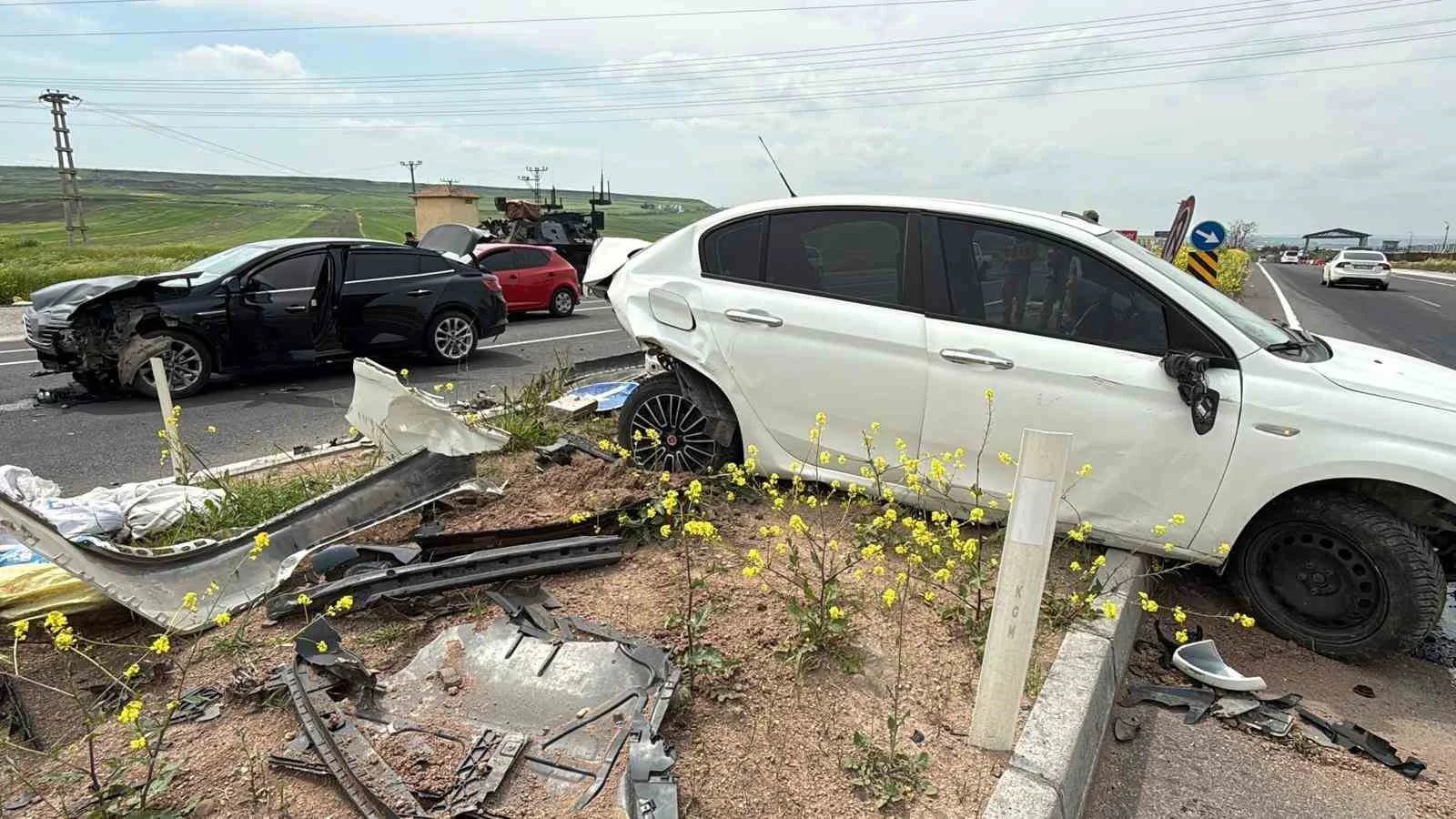Diyarbakır’da trafik kazası: 3’ü çocuk 5 yaralı