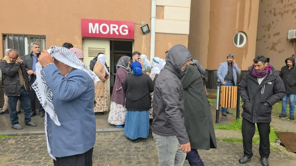 Diyarbakır’da yıldırım faciası: 2 kuzen hayatını kaybetti, 1’i ağır yaralı