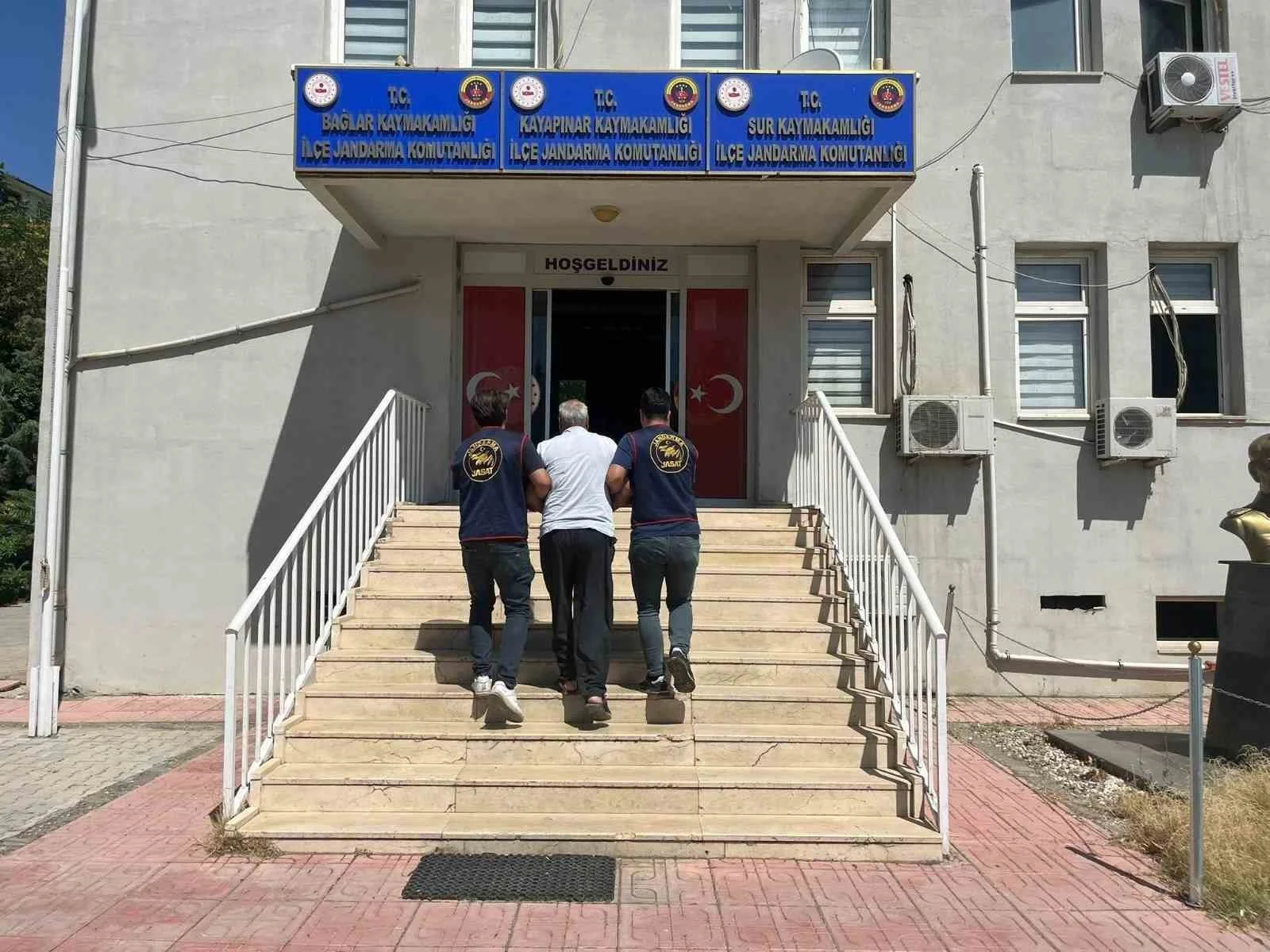 Diyarbakır’da araması bulunan 162 kişi yakalandı