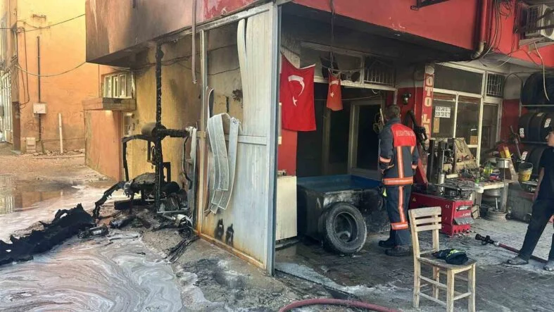 İŞYERİNDE ÇIKAN YANGIN SÖNDÜRÜLDÜ