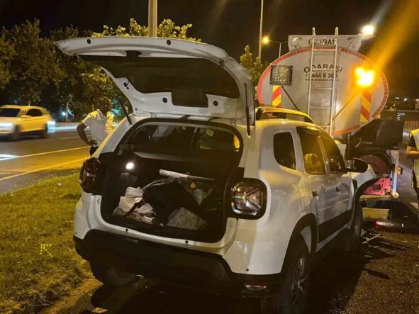 DİYARBAKIR’DA TRAFİK KAZASI: 3 YARALI