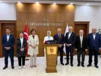 BAKAN GÖKTAŞ: "BU TOPRAKLAR TERÖRDEN BU KADAR ÇEKERKEN AİLELER MAALESEF PARÇALANDI" "TERÖRÜN KARŞISINDA İSE EN BÜYÜK GÜCÜMÜZ AİLEMİZDİR. ÇÜNKÜ AİLE, BİZİM GELECEĞİMİZ. AİLE BİZİM EN GÜÇLÜ YAPIMIZ" "DİYARBAKIR’DAN AİLE VE GENÇLİK FONUNA 9 BİN 154 BAŞVURU ALDIK. TÜRKİYE GENELİNDE 300 BİNE YAKIN BAŞVURUMUZ VAR. 7 BİN 560 DİYARBAKIRLI GENCİMİZ DE BU KREDİDEN FAYDALANARAK BUGÜNE KADAR EVLENDİ"