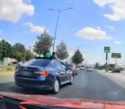 DİYARBAKIR’DA TRAFİĞİ TEHLİKEYE ATAN SÜRÜCÜYE 111 BİN LİRA CEZA KESİLDİ