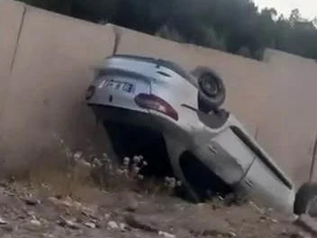 Aracın devrildiği yer şaşırttı