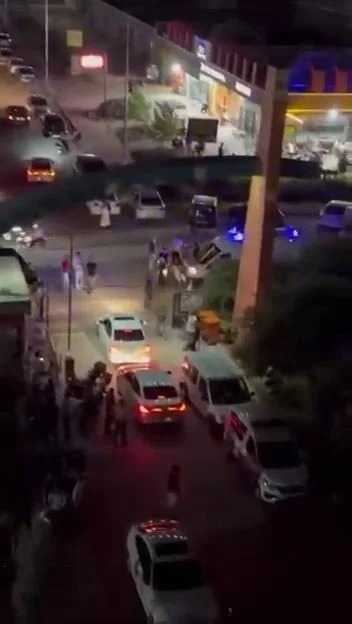 Ağızları yerine silahları konuşturdular
