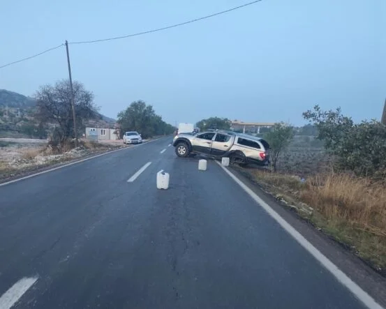 KAYGANLAŞAN YOL KAZAYA NEDEN OLDU